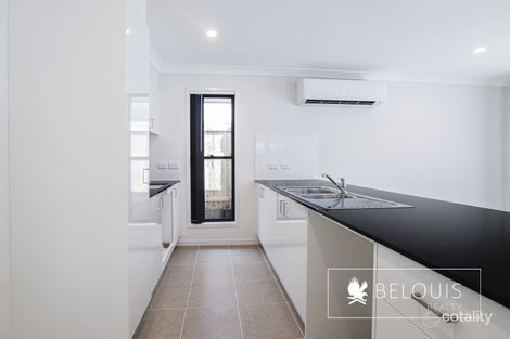Property photo of 10 Nevada Road Park Ridge QLD 4125