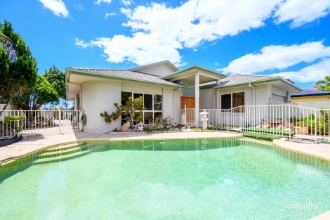 29 Clear Water Bay Ave, Clear Island Waters, QLD 4226