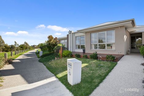 Property photo of 5 Reef Walk Point Cook VIC 3030