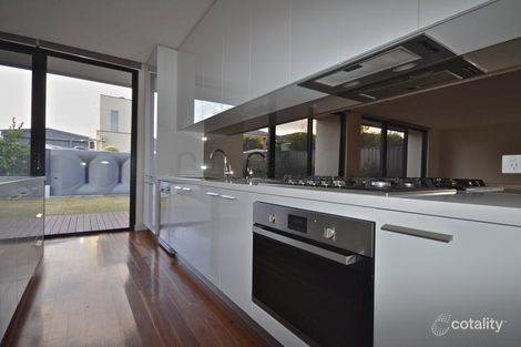 1/27 Cousins St, Strathdale, VIC 3550