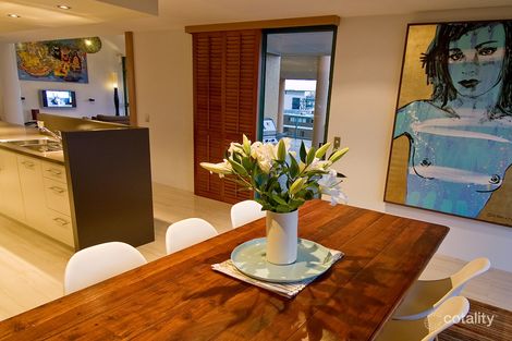 Property photo of 27/10 Park Avenue East Brisbane QLD 4169