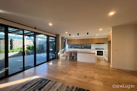 Property photo of 2/23 Jacana Street Chadstone VIC 3148