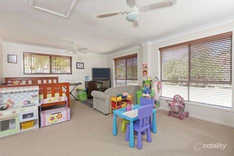 Property photo of 22 Maxwell Place Wynnum West QLD 4178