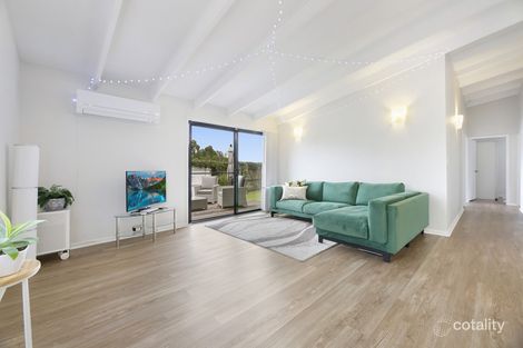 Property photo of 33 Boronia Drive Southport QLD 4215