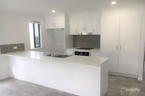 Property photo of 9 Skelbrook Road Park Ridge QLD 4125