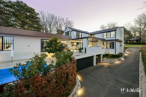 Property photo of 33 Arthur Circle Griffith ACT 2603