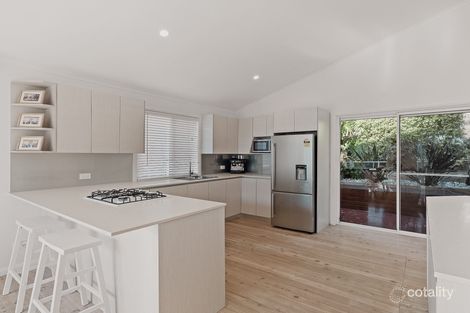 Property photo of 11 Daley Avenue Daleys Point NSW 2257