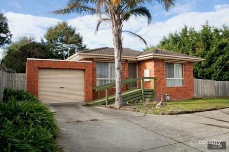 2/6 Osborn Gr, Pakenham, VIC 3810