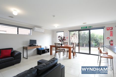 Property photo of 29 Eltham Parade Manor Lakes VIC 3024