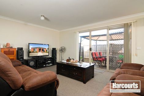 Property photo of 22 Sunbird Avenue Cranbourne VIC 3977