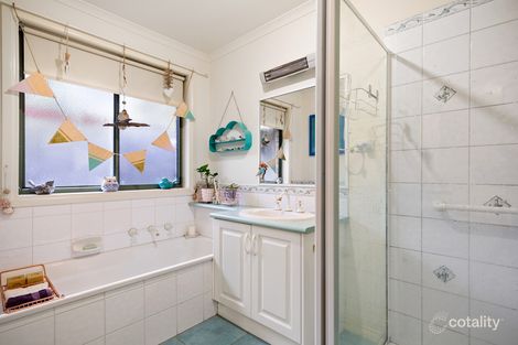 Property photo of 6A Highview Court Pakenham VIC 3810