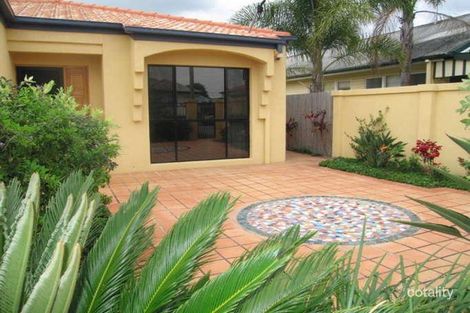 Property photo of 1/4 Ferny Fairway Burleigh Heads QLD 4220