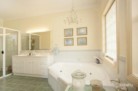 Property photo of 16 St Marks Lane Mitchells Island NSW 2430