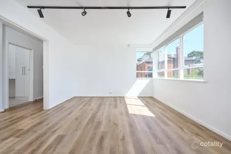 8/42-44 Brougham St, North Melbourne, VIC 3051