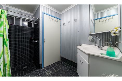 Property photo of 2/2 Mandalay Road Mandalay QLD 4802