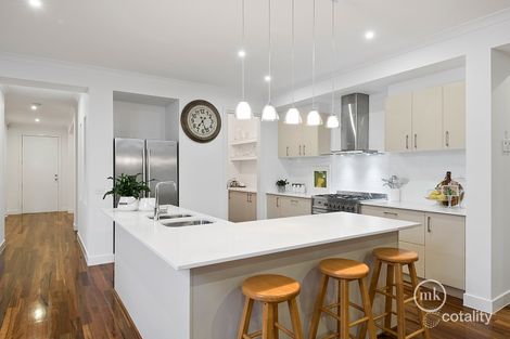 Property photo of 13 Batt Street Doreen VIC 3754