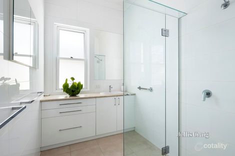 Property photo of 19 Omama Road Murrumbeena VIC 3163