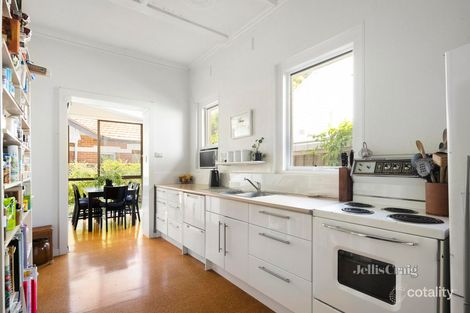 Property photo of 19 Omama Road Murrumbeena VIC 3163