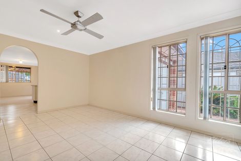 Property photo of 7 Verge Place West Hoxton NSW 2171