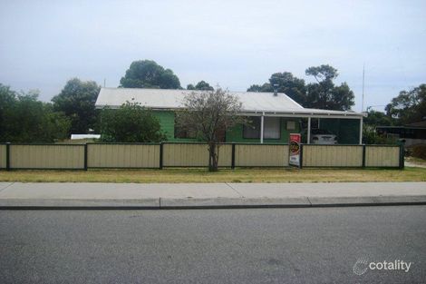 62 Katoomba St, Orana, WA 6330