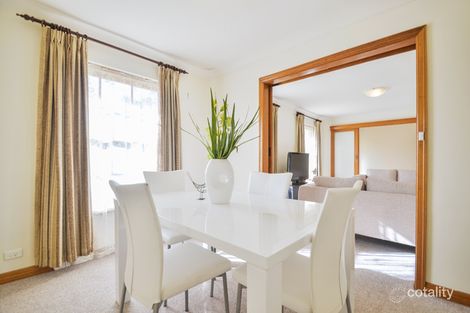 Property photo of 33 Kentwood Road Morphett Vale SA 5162