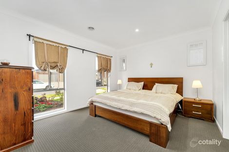 Property photo of 17 Papas View Wyndham Vale VIC 3024