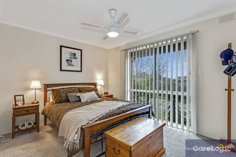 Property photo of 2 Gathrey Court Endeavour Hills VIC 3802