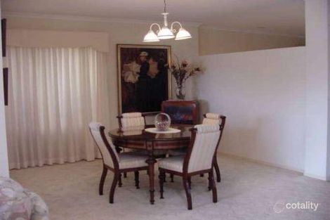 Property photo of 17 Holborn Crescent Carindale QLD 4152