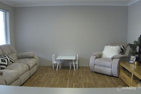 Property photo of 6A Pannell Way Girrawheen WA 6064