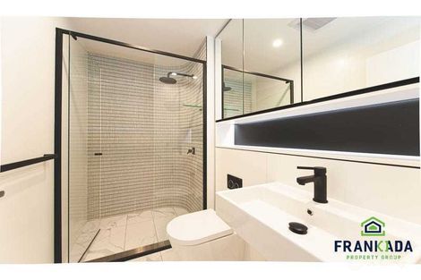 2b Wharf Rd, Melrose Park, NSW 2114