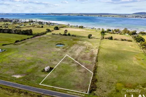 Property photo of 1 Greens Beach Road Beaconsfield TAS 7270