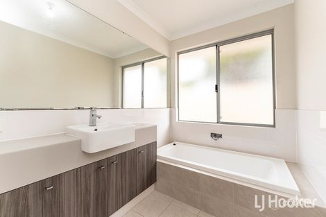 Property photo of 8 Dowerin Circuit Lakelands WA 6180