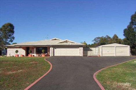 115 Reushle Rd, Cabarlah, QLD 4352