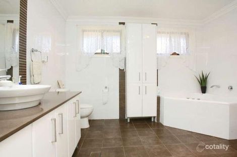 Property photo of 62 Grazier Crescent Werrington Downs NSW 2747