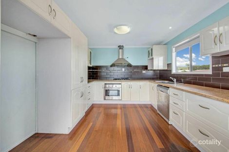 Property photo of 8 Amaroo Street Boyne Island QLD 4680