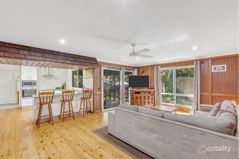 Property photo of 33 Calantha Drive Wyoming NSW 2250