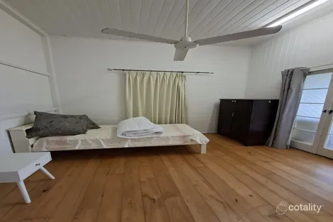 Property photo of 13 Pershing Street Wandal QLD 4700