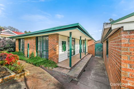 Property photo of 51 Saxonwood Drive Narre Warren VIC 3805