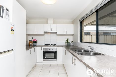 Property photo of 3 Kupu Gate Success WA 6164