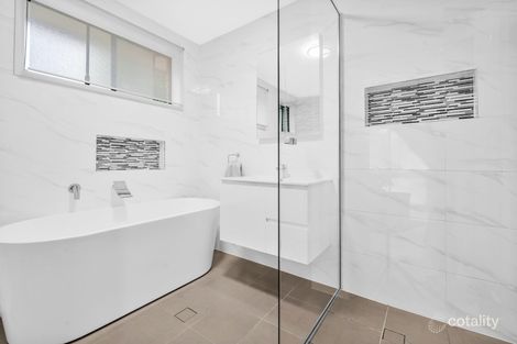 Property photo of 18 Borrowdale Way Cranebrook NSW 2749