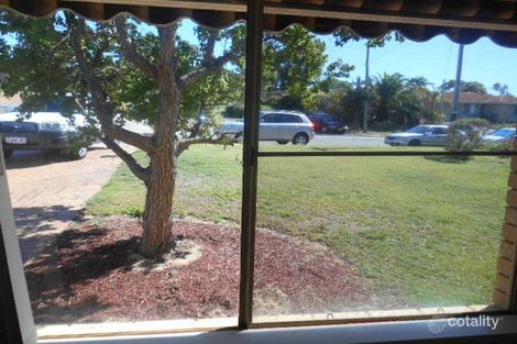 Property photo of 3 Fairlawn Gardens Heathridge WA 6027