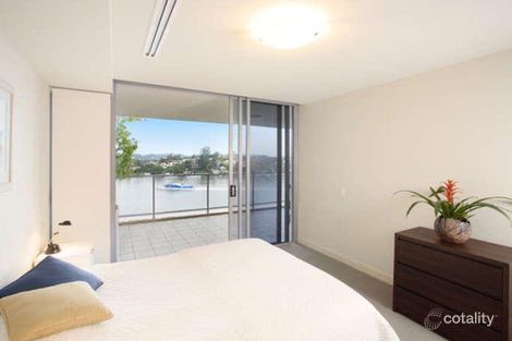 Property photo of 1633/22 Refinery Parade New Farm QLD 4005