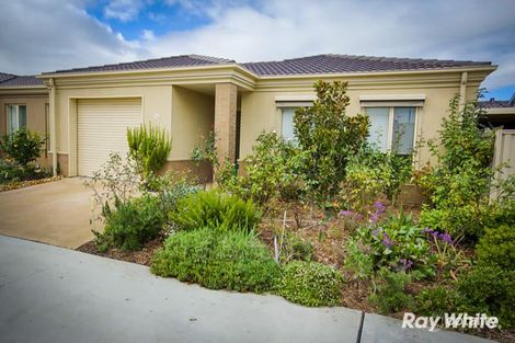 13/36-40 Racecourse Rd, Pakenham, VIC 3810
