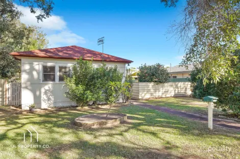 Property photo of 42 Hobart Avenue Umina Beach NSW 2257