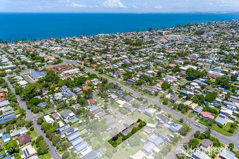 12 Hinton St, Redcliffe, QLD 4020