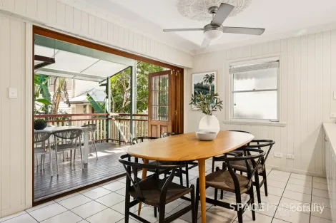 Property photo of 1/37 Wedd Street Spring Hill QLD 4000