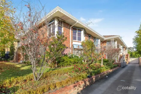 2/656 Toorak Rd, Toorak, VIC 3142