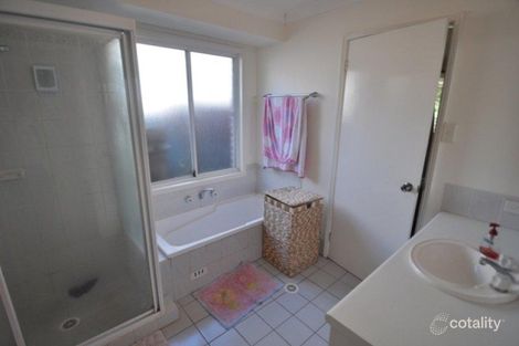Property photo of 3 Anniversary Place Tuggerah NSW 2259