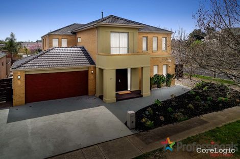 Property photo of 26 Cobaw Circuit Caroline Springs VIC 3023