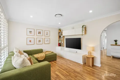 Property photo of 1/11 Eric Close Narara NSW 2250